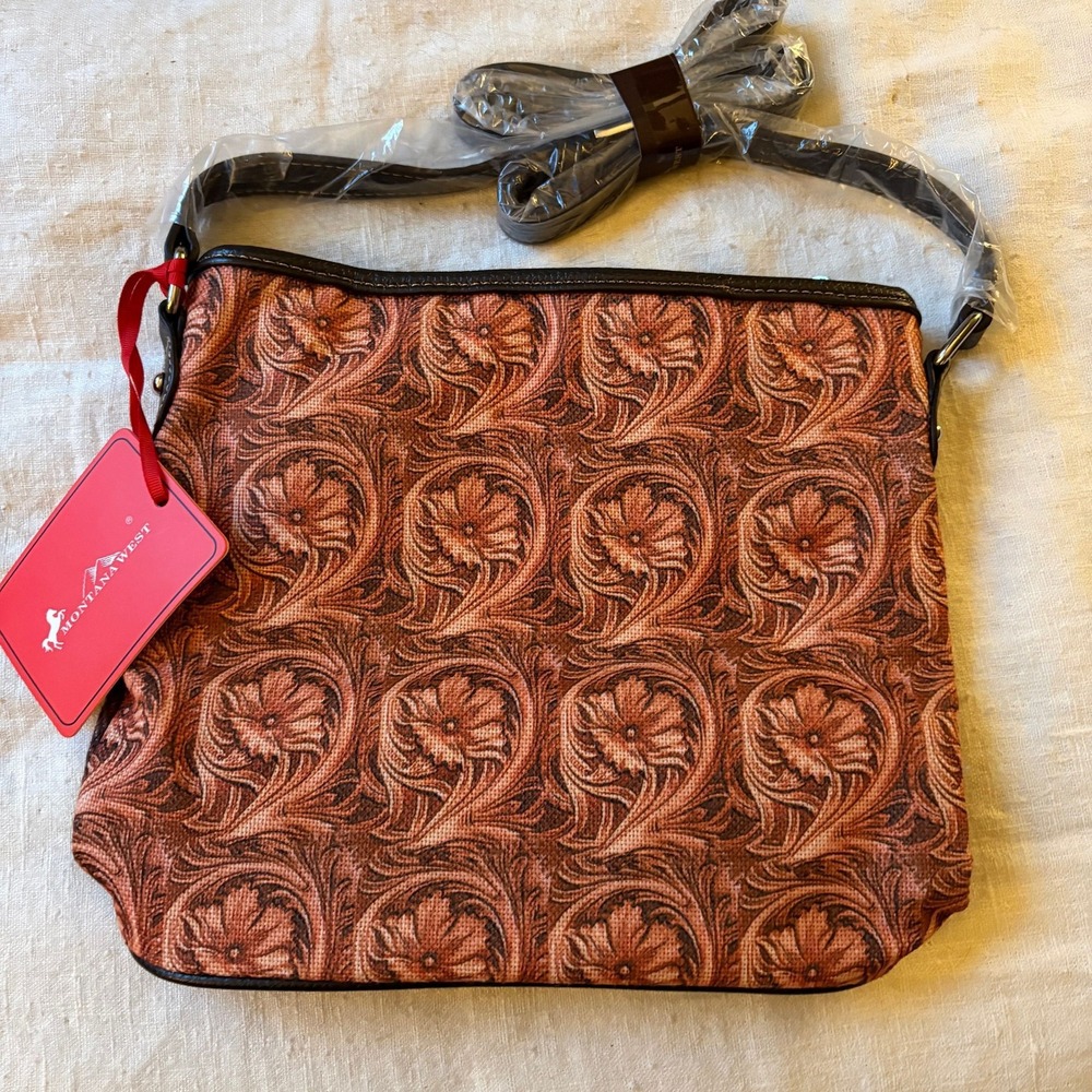 B19-Montana West purse